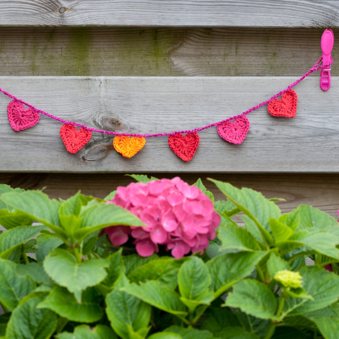 Cute Valentine’s Bunting Tutorial – merinoandtomatoes